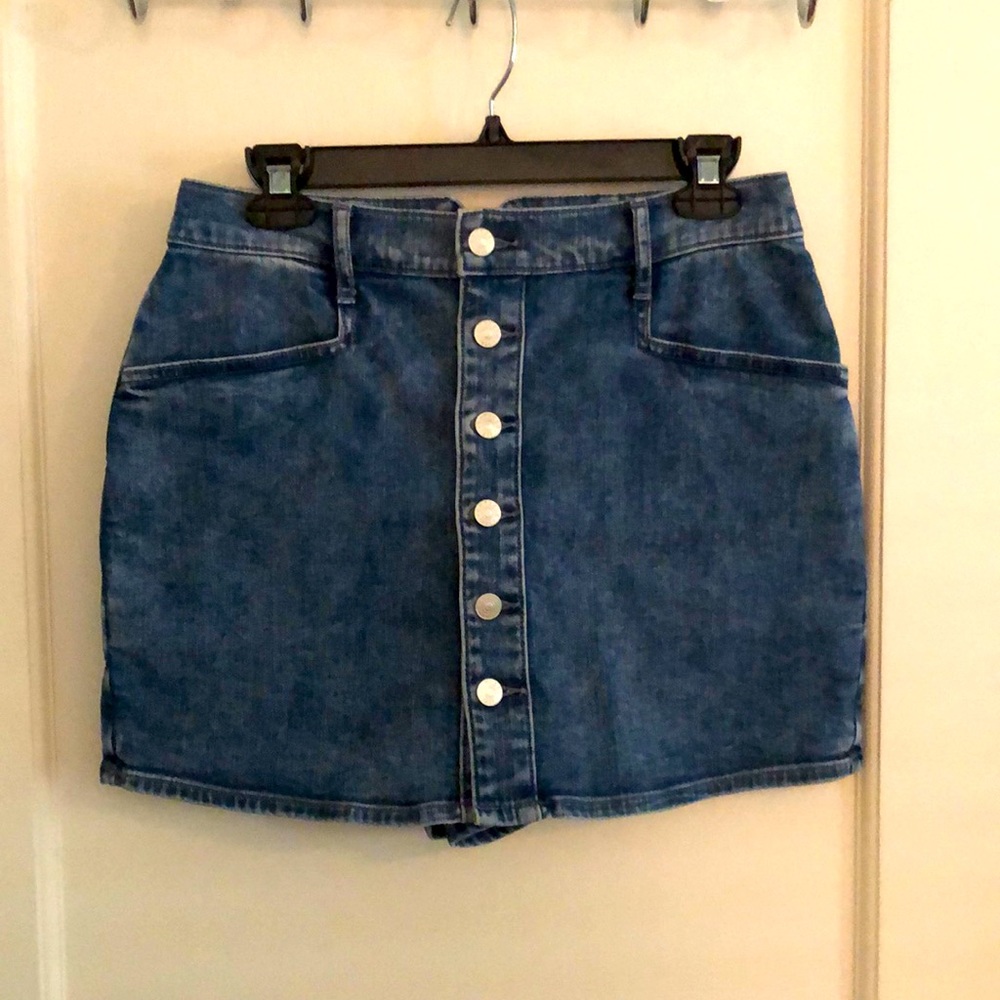 EUC/LIKE NEW Express Skort